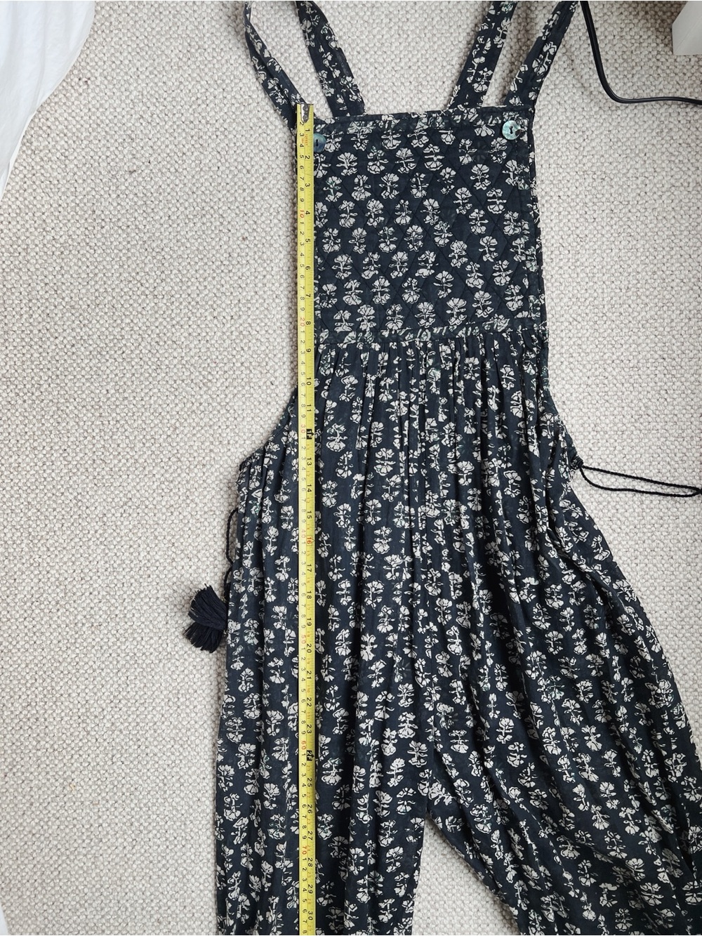 Doen Black Floral Shaanti Block-Print Overalls Jumpsuit | Small - Picture 12 of 15